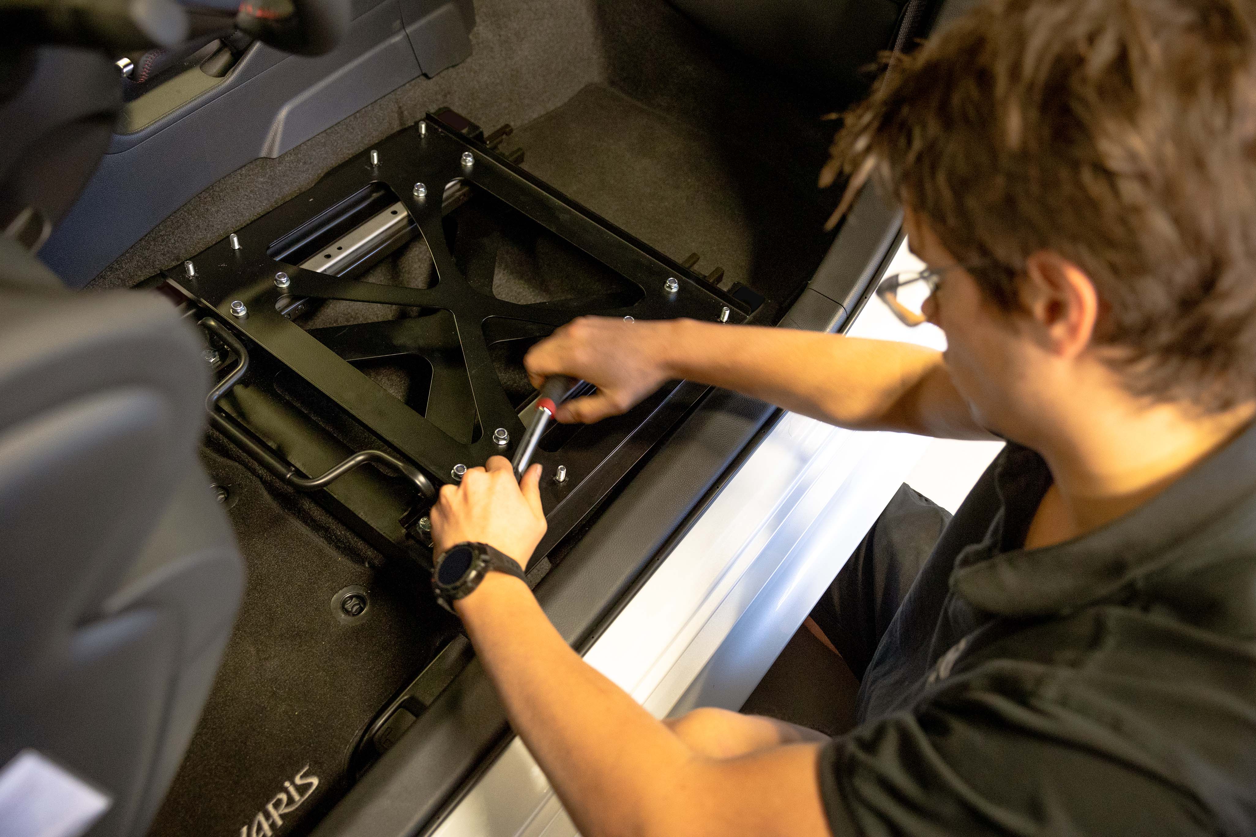 Seat lowering Toyota Yaris GR GP Elite