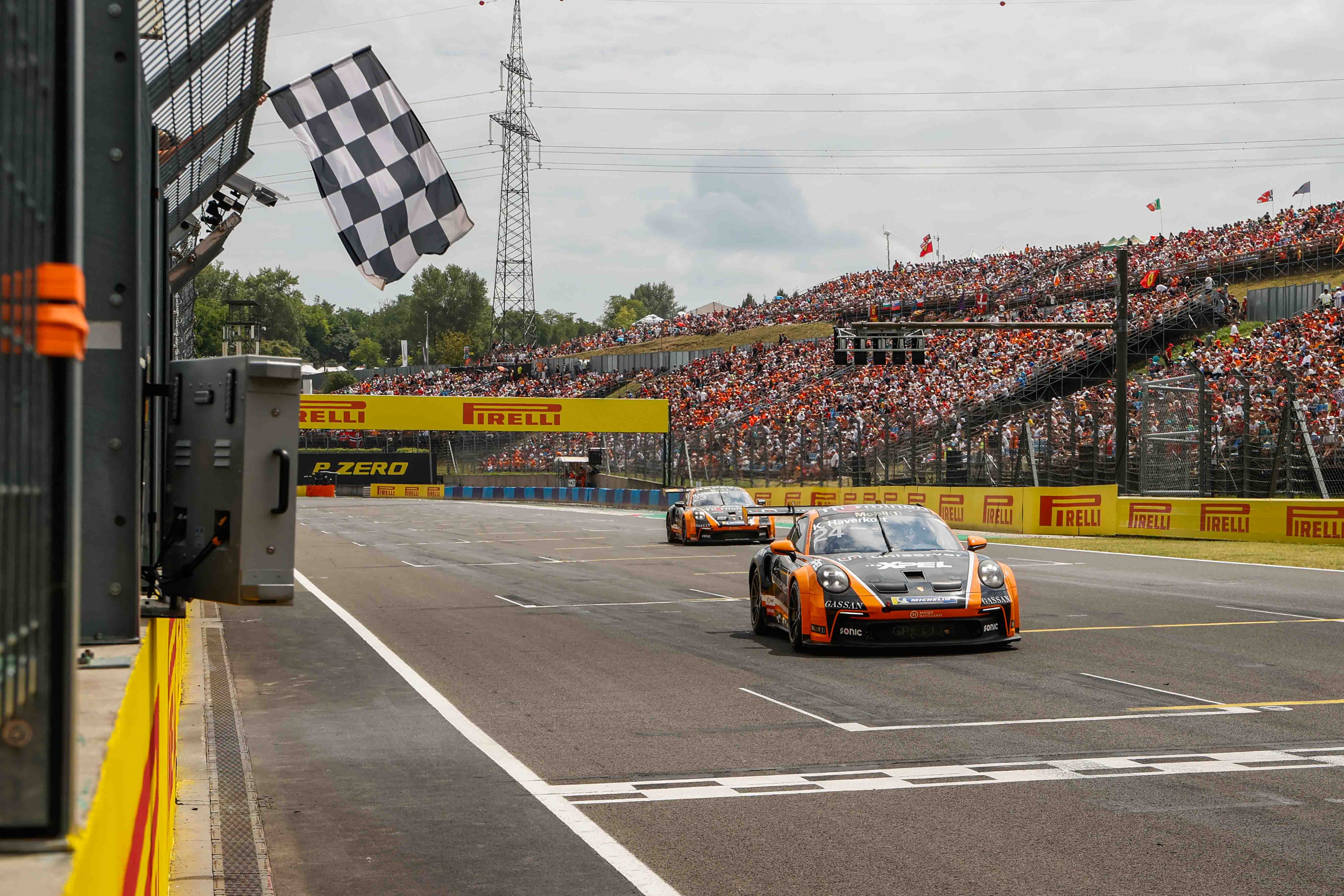 Team GP Elite - Porsche Mobil 1 Supercup
