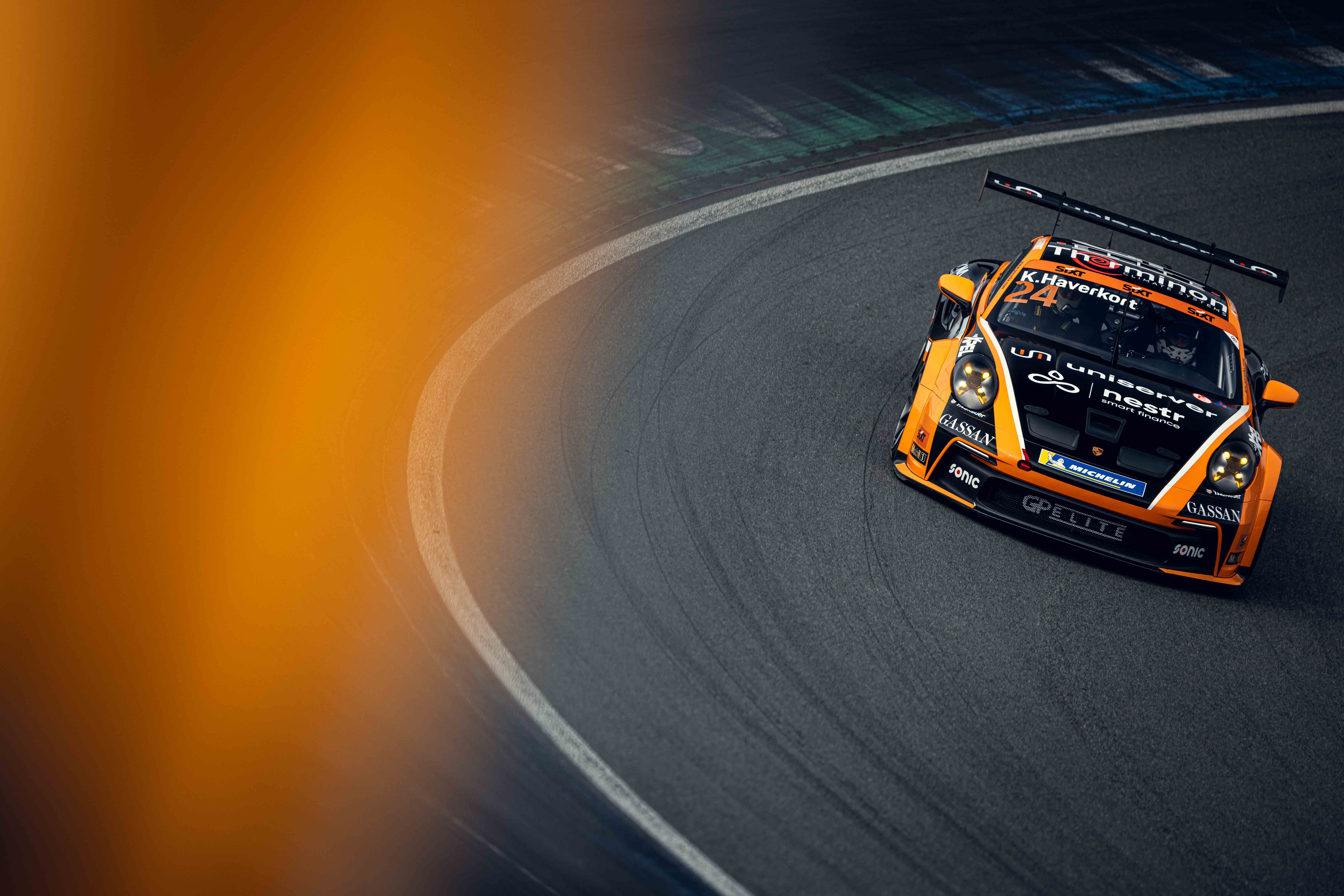 Team GP Elite - Porsche Mobil 1 Supercup